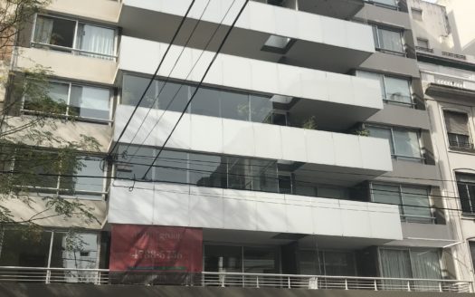 Hernandez Piazza – 3 Ambientes con Cochera y Baulera. Piso Alto