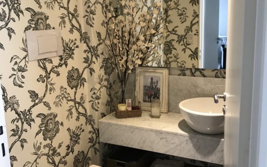 Hernandez Piazza – 3 Ambientes con Cochera y Baulera. Piso Alto