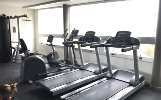 Hernandez Piazza – 3 Ambientes con Cochera y Baulera. Piso Alto