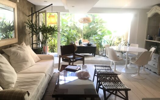 Recoleta – Único 2 Ambientes con Patio y Cochera.