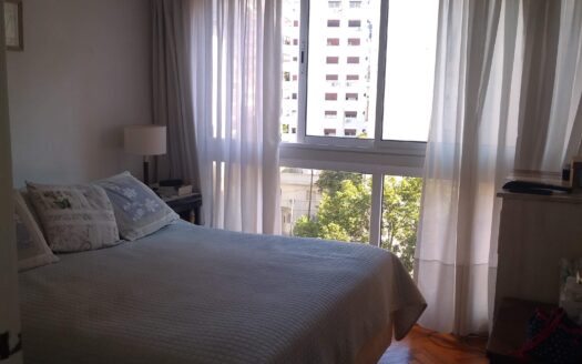 3 de Febrero 1200- 3 ambientes con cochera