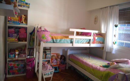 3 de Febrero 1200- 3 ambientes con cochera